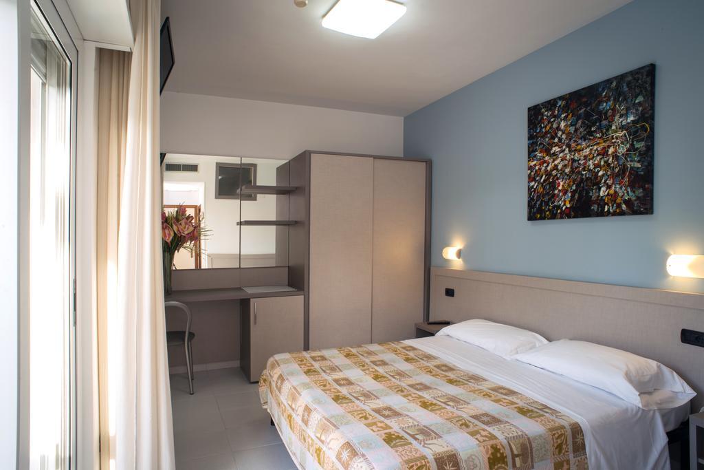 Hotel Clipper Giulianova Exterior photo