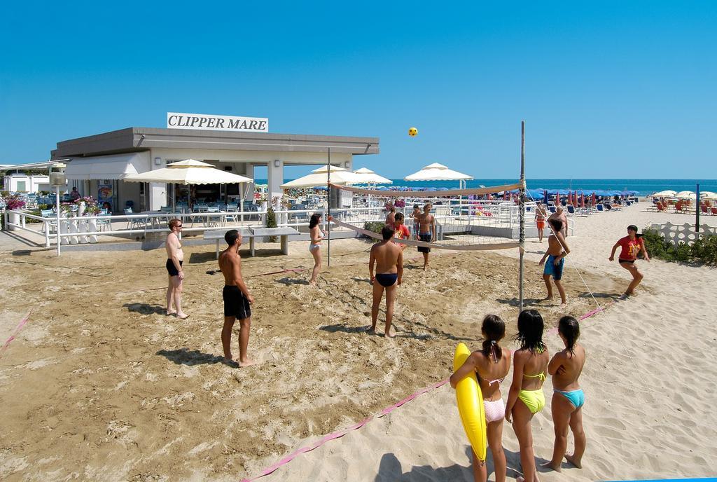 Hotel Clipper Giulianova Exterior photo